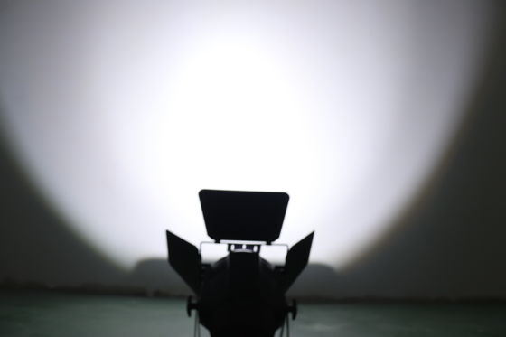 60 Hz Zoom Luz de cabeza móvil